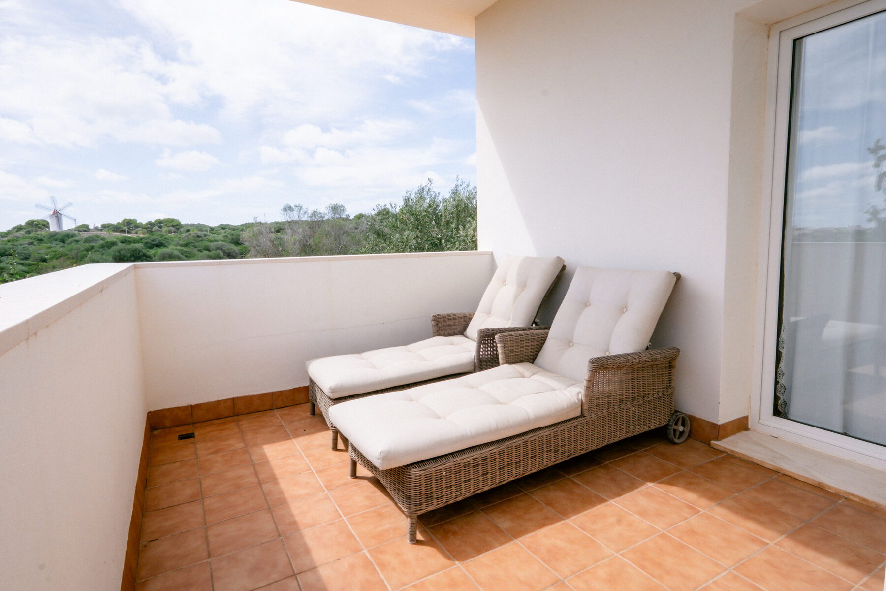 La terraza de El Faro